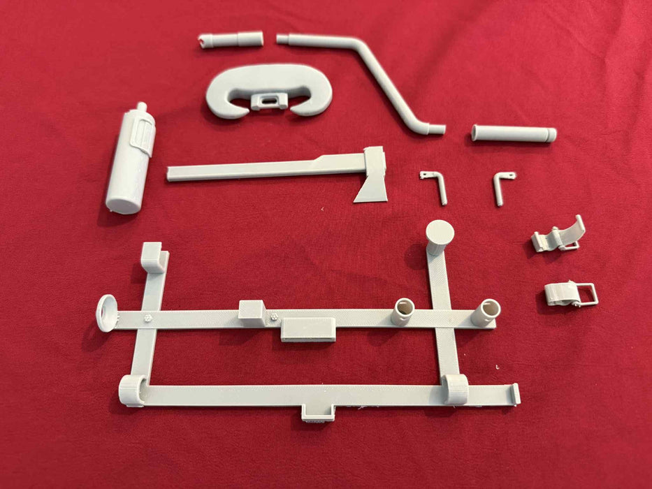 FOA003-739 Panther/Jagdpanther Axe & Inertia Starter Bracket