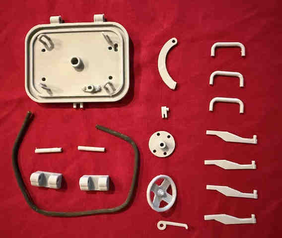 FOA014-037 Henschel Kingtiger Loader Hatch