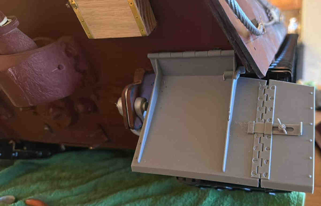 FOA014-FR Henschel Kingtiger Rear Fenders (Both Sides)