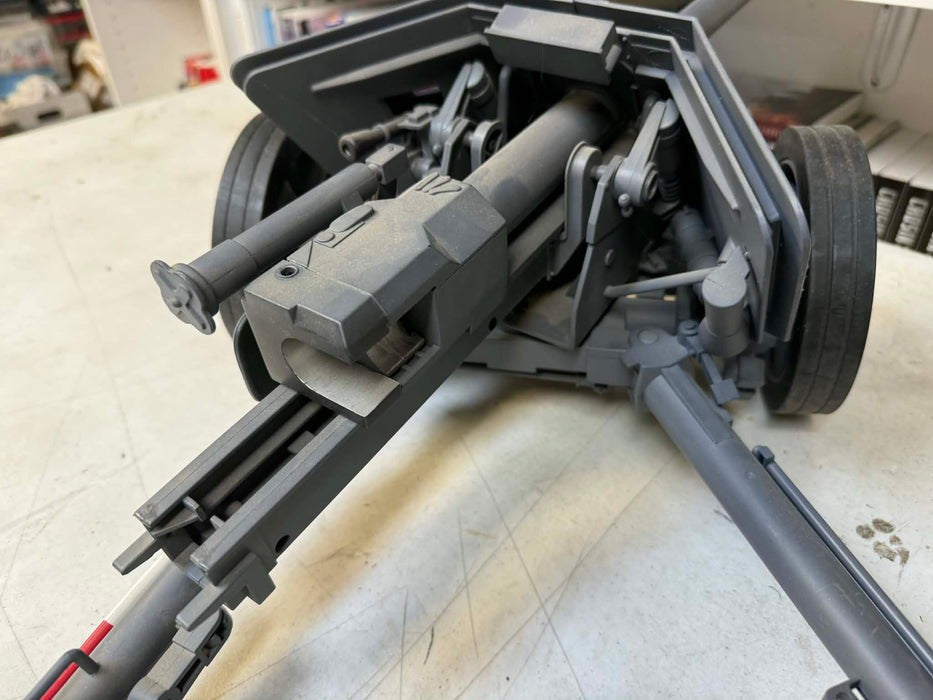 DML71235 Pre-Painted Cyber-Hobby Pak 40